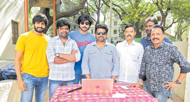 లెహరాయి.. పాటలు అదిరాయి