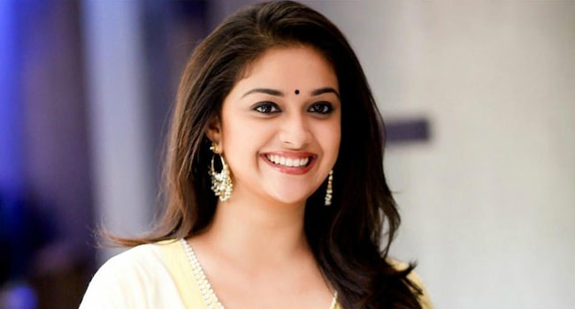 కీర్తి సురేశ్ తొలి సంపాద‌న ఎంతంటే..!