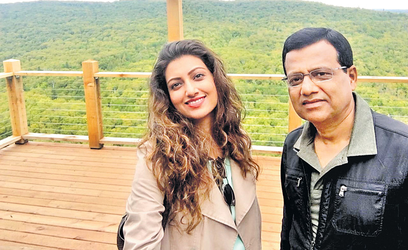 నడిచొచ్చే ధైర్యం నాన్న .. అదో పీడకల..: హంసానందిని