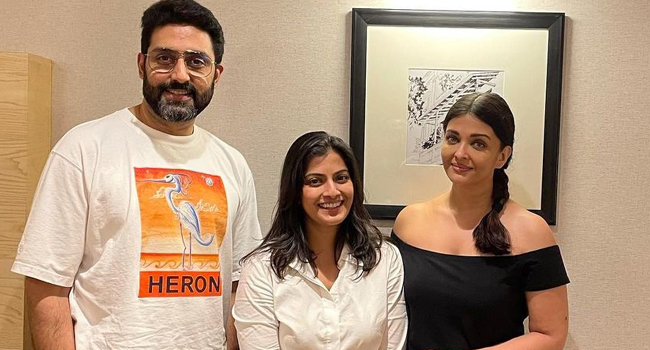 ఆనందంతో ఉప్పొంగుతున్న వరలక్ష్మి!