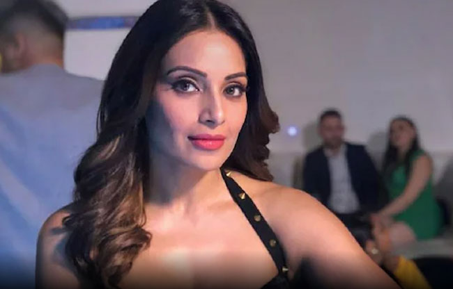 అప్పటి వరకు నా ప్రెగ్నెన్సీ గురించి వార్తలు వస్తూనే ఉంటాయి: Bipasha Basu