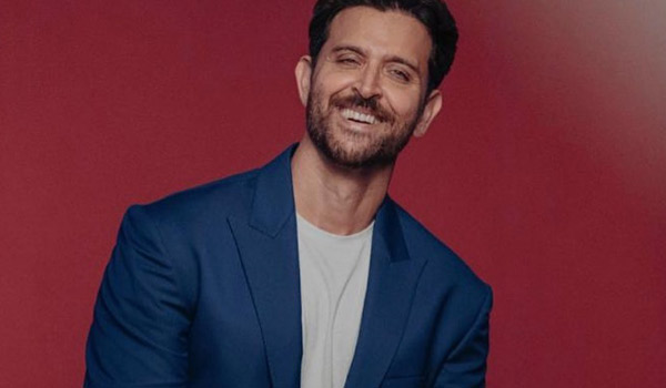 ‘ సమంత ’తో  సినిమా చేయనున్న Hrithik Roshan ..?