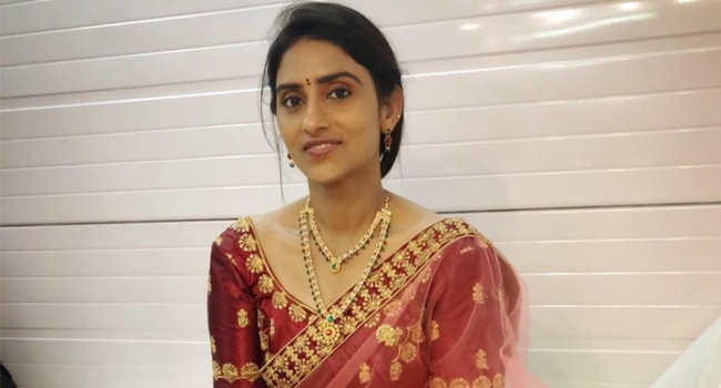 కేసు బతికే ఉంది.. ఎదుర్కొవడానికి రెడీగా ఉండు... శ్యామ్.కె.నాయుడుకి శ్రీసుధ సవాల్!