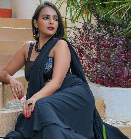 శ్రేయల్ పాండే గ్లామర్ ఫొటోలు | Shreyal Pandey glamour photos