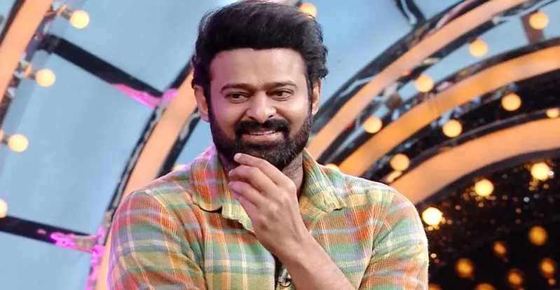 Prabhas: స్పిరిట్ కథని క్లుప్తంగా చెప్పేసిన సందీప్ వంగా