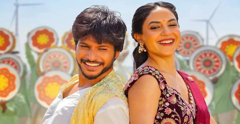 Mazaka: రీతు అందానికి సొమ్మసిల్లి పోతున్న సందీప్