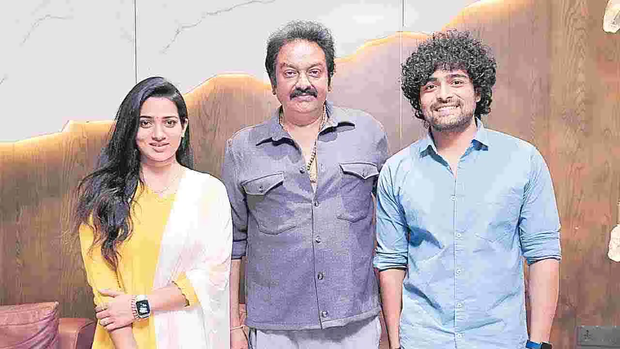 శ్రీహరి కుటుంబం నుంచి హీరోగా 