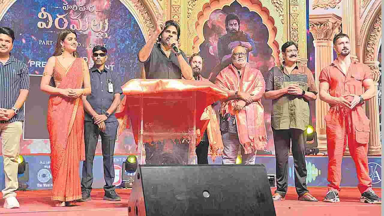 Pawan Kalyan: గబ్బర్‌సింగ్‌ వంటి హిట్‌ ఇవ్వండి