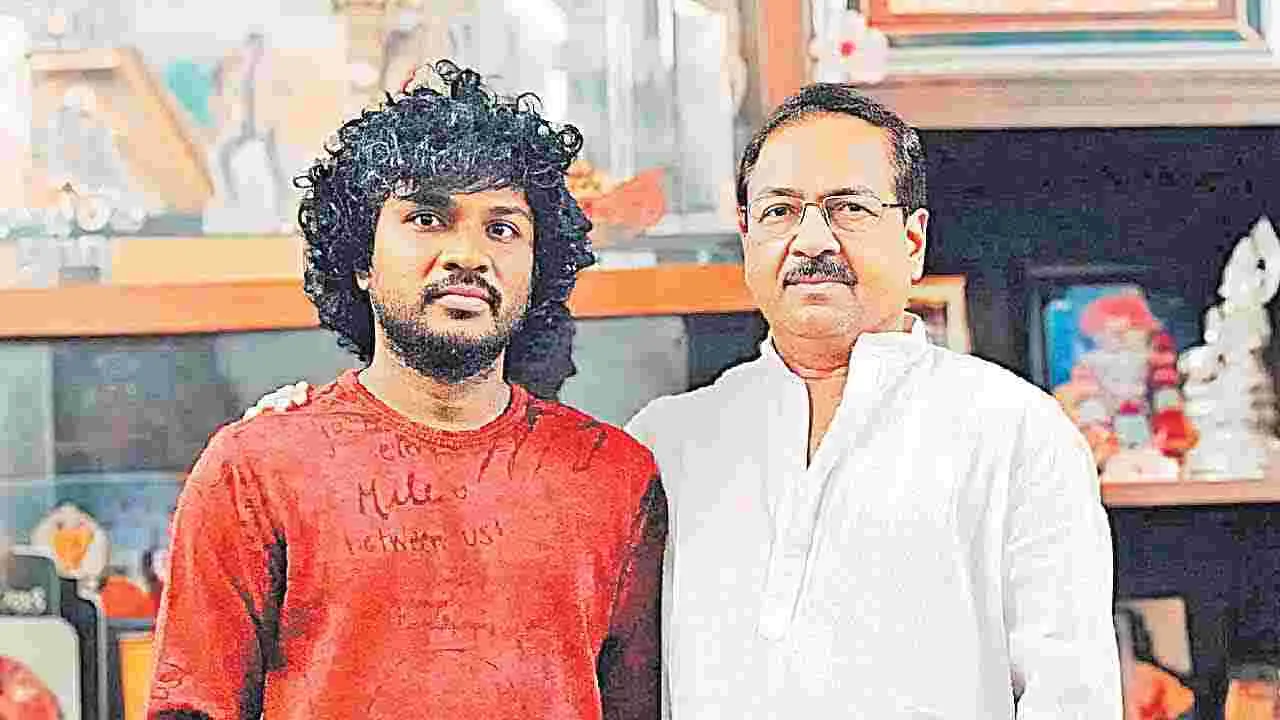 43 New Actors: 43 మంది కొత్తవారితో కల్ట్‌ కమర్షియల్‌