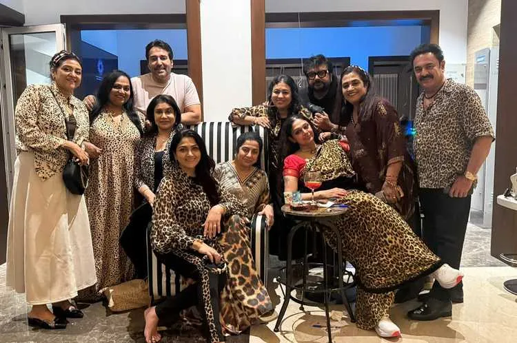 80's Stars Reunion: అలనాటి తారల ఆత్మీయ సమ్మేళనం 
