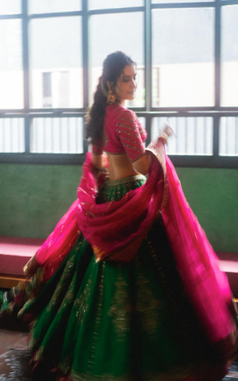 Raashii Khanna: అంగాంగాన శృంగారాన్ని సింగారించినట్టుందే