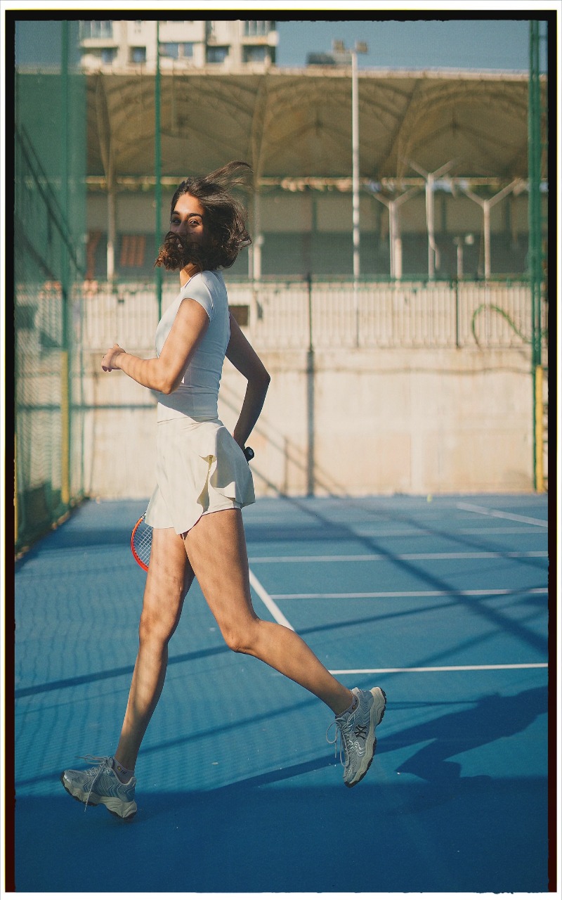 కె ర్యాంప్ బ్యూటీ.. అందాలతో ర్యాంప్ ఆడిస్తుందిగా