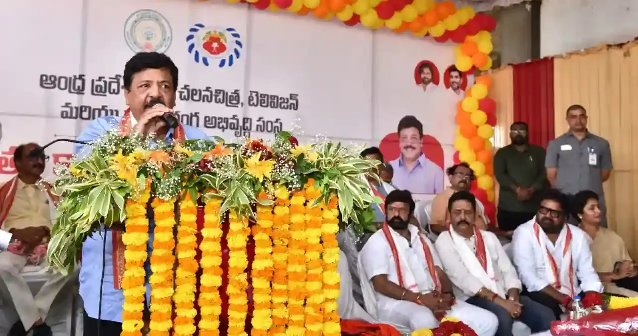 ఏపీ స్టేట్ ఫిల్మ్ టీవీ అండ్ థియేటర్ డెవలప్‌మెంట్ కార్పొరేషన్ నూతన కమిటీ ప్రమాణ స్వీకారోత్సవం