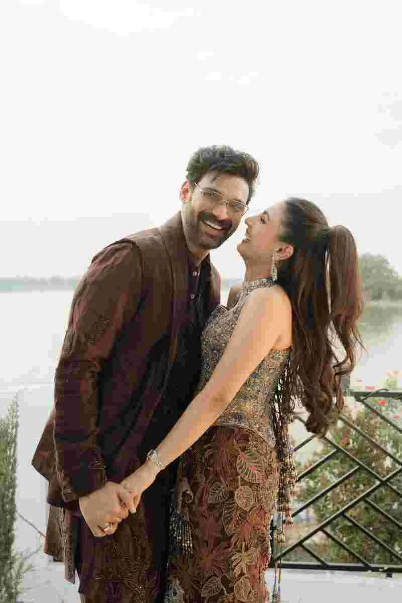 నిశ్చితార్థపు వేడుకలో బెల్లంకొండ సాయి శ్రీనివాస్, కావ్య రెడ్డి.. ఫొటోలు వైరల్