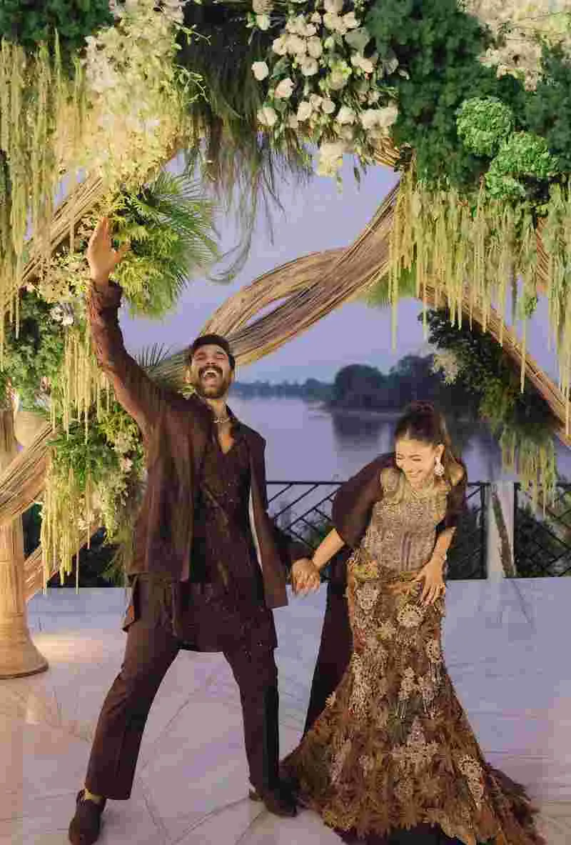 నిశ్చితార్థపు వేడుకలో బెల్లంకొండ సాయి శ్రీనివాస్, కావ్య రెడ్డి.. ఫొటోలు వైరల్