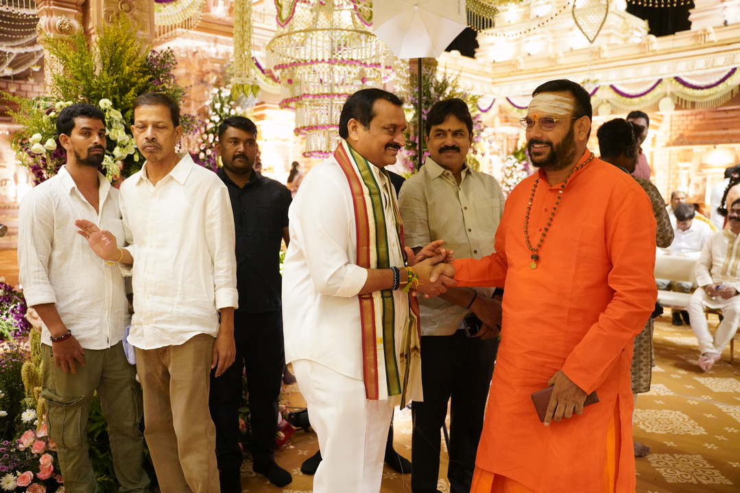 బండ్ల గణేష్ కుమార్తె పెళ్లి వేడుకలో సెలబ్రిటీలు