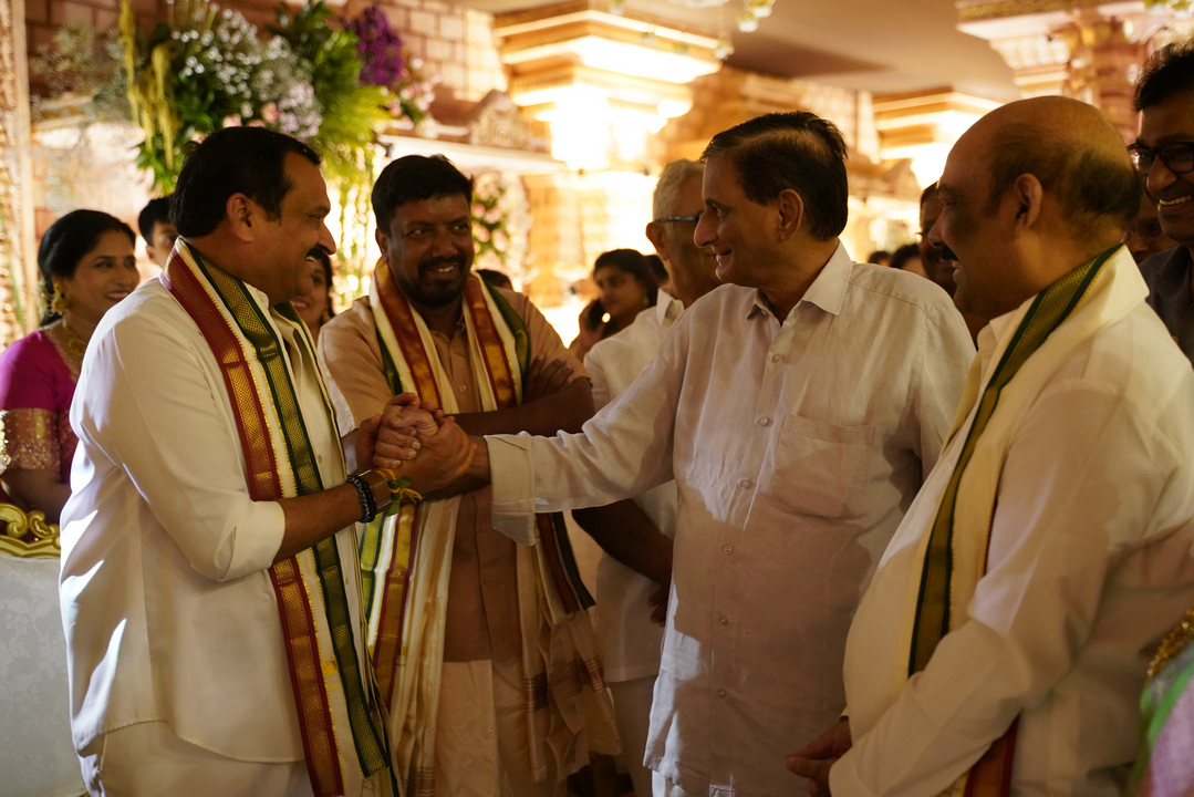 బండ్ల గణేష్ కుమార్తె పెళ్లి వేడుకలో సెలబ్రిటీలు