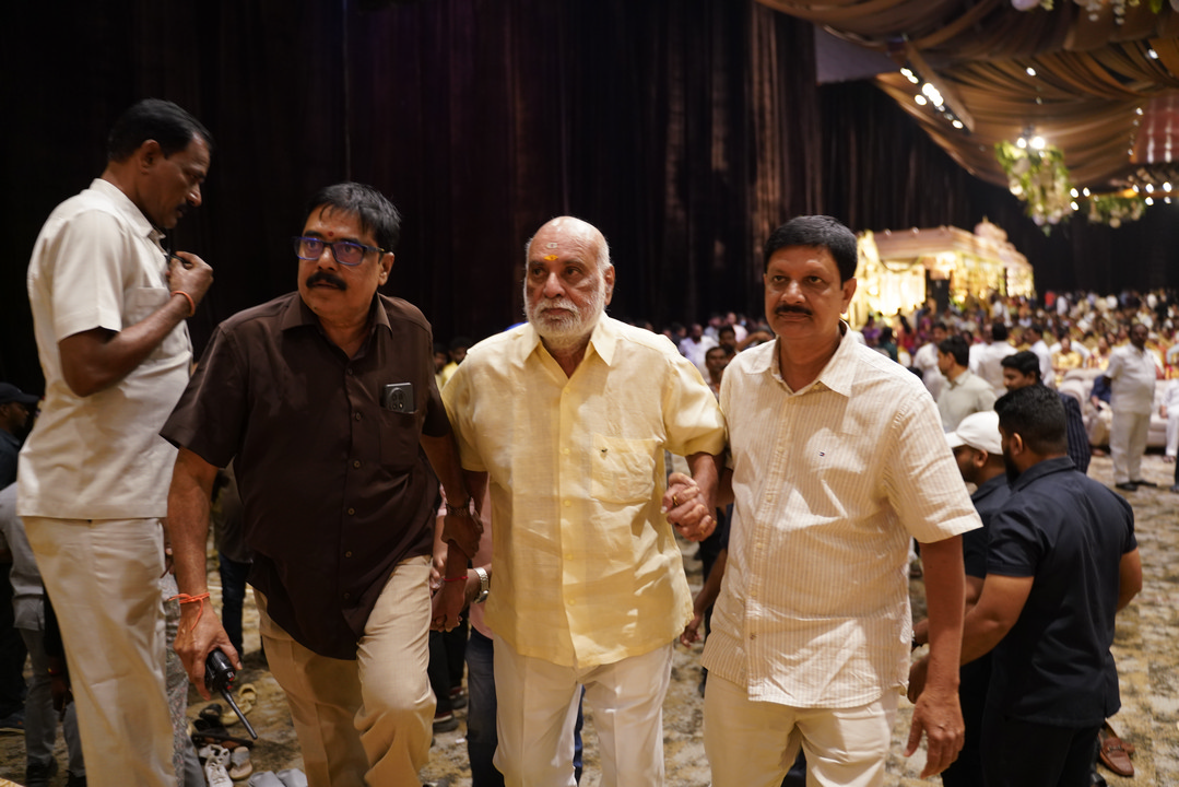 బండ్ల గణేష్ కుమార్తె పెళ్లి వేడుకలో సెలబ్రిటీలు