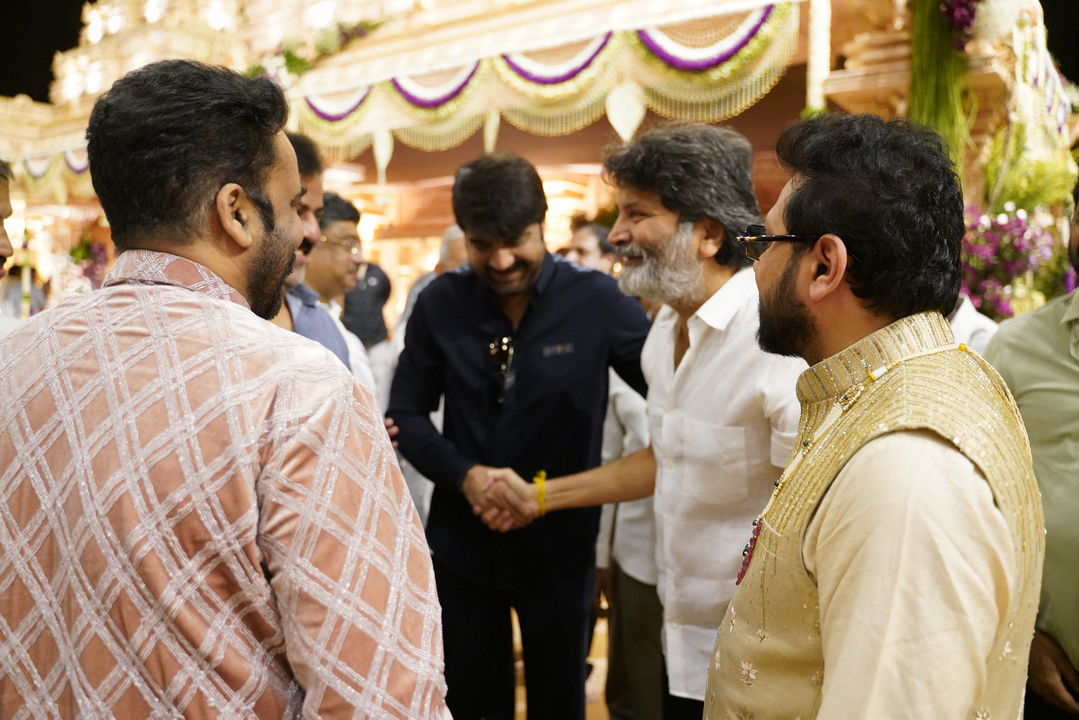 బండ్ల గణేష్ కుమార్తె పెళ్లి వేడుకలో సెలబ్రిటీలు