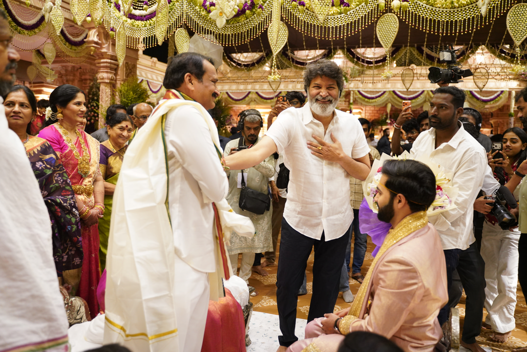 బండ్ల గణేష్ కుమార్తె పెళ్లి వేడుకలో సెలబ్రిటీలు