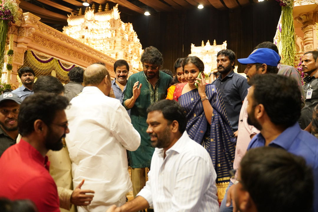 బండ్ల గణేష్ కుమార్తె పెళ్లి వేడుకలో సెలబ్రిటీలు