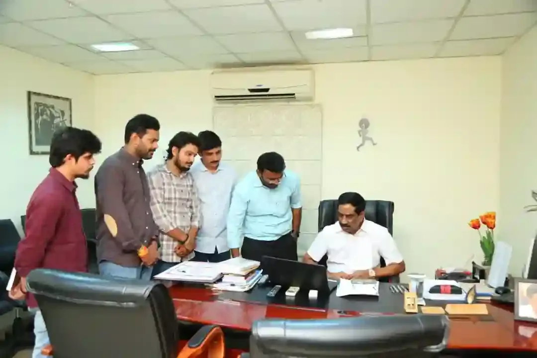 ‘లవ్ వైరస్’ షార్ట్ ఫిల్మ్ యూనిట్‌కు ప్రముఖుల అభినందనలు