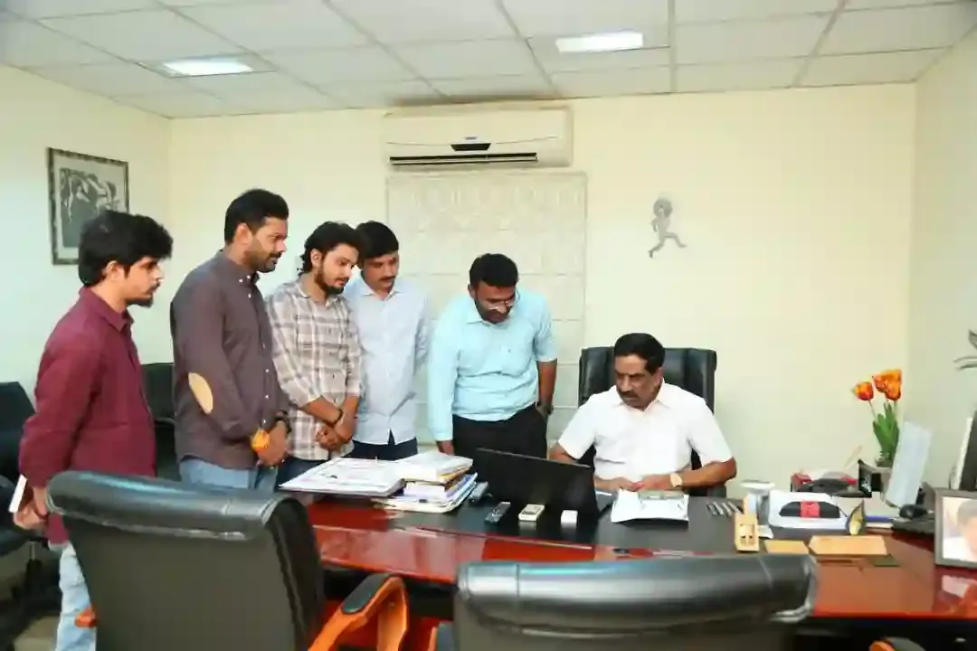 ‘లవ్ వైరస్’ షార్ట్ ఫిల్మ్ యూనిట్‌కు ప్రముఖుల అభినందనలు