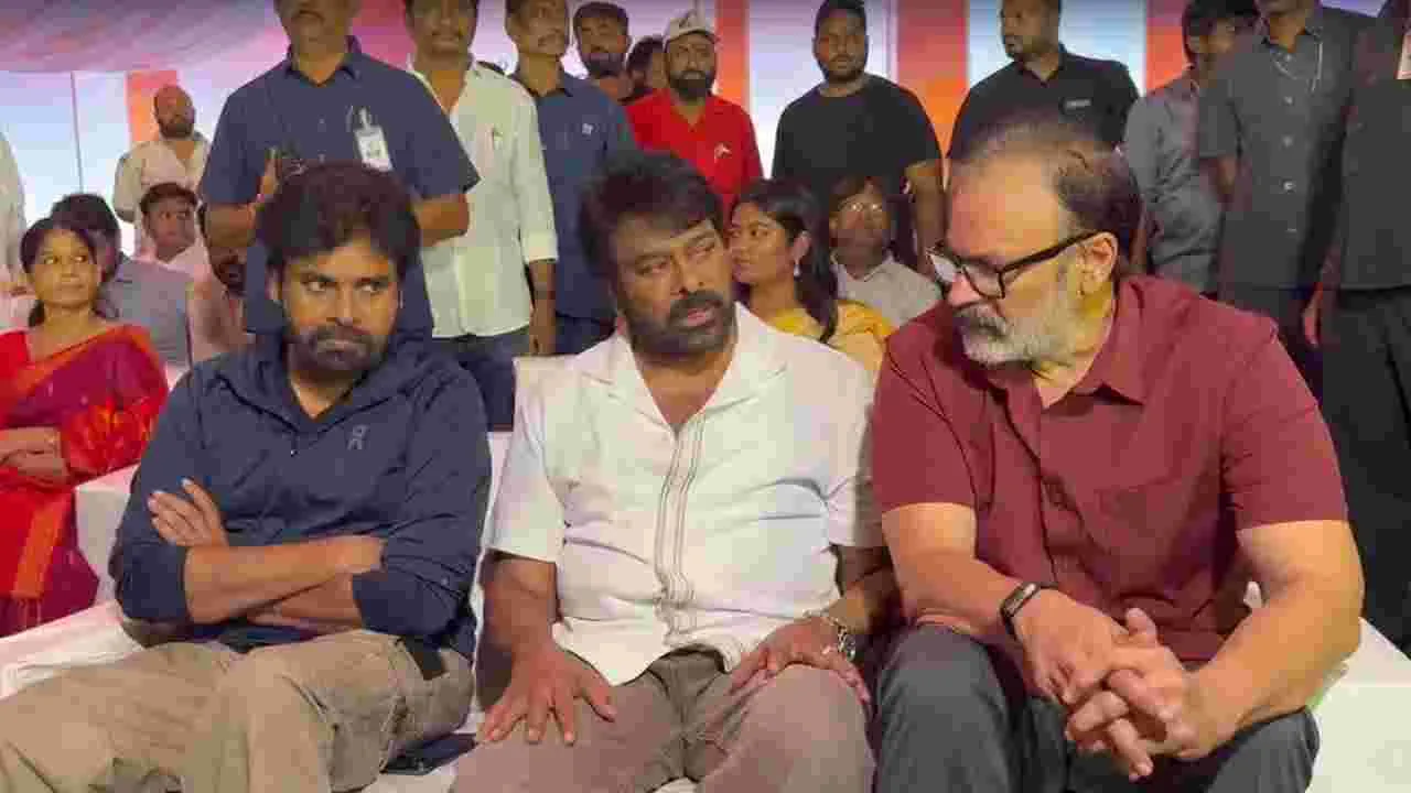 Mega 158: పవన్‌కల్యాణ్‌ క్లాప్‌తో మెగా 158.. మొదలు.. 