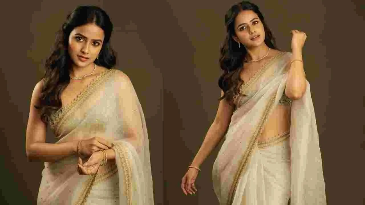 చీరలో బాపుబొమ్మలా వైష్ణవి చైతన్య.. ఫొటోలు వైరల్