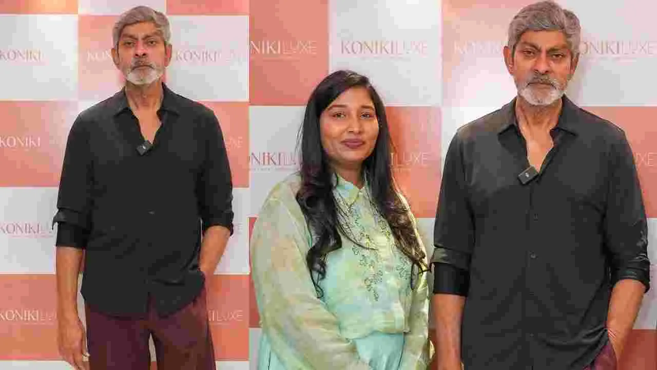 జగపతిబాబు చేతుల మీదగా ‘కొణికి లక్స్’ స్కిన్ కేర్ ప్రారంభం