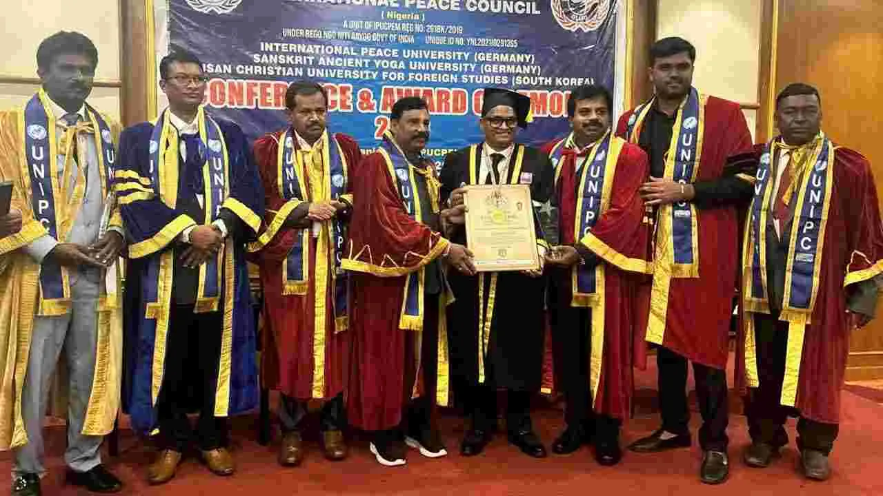 బిగ్‌బాస్ ఫేమ్ నూతన్ నాయుడికి అరుదైన అంతర్జాతీయ గౌరవం