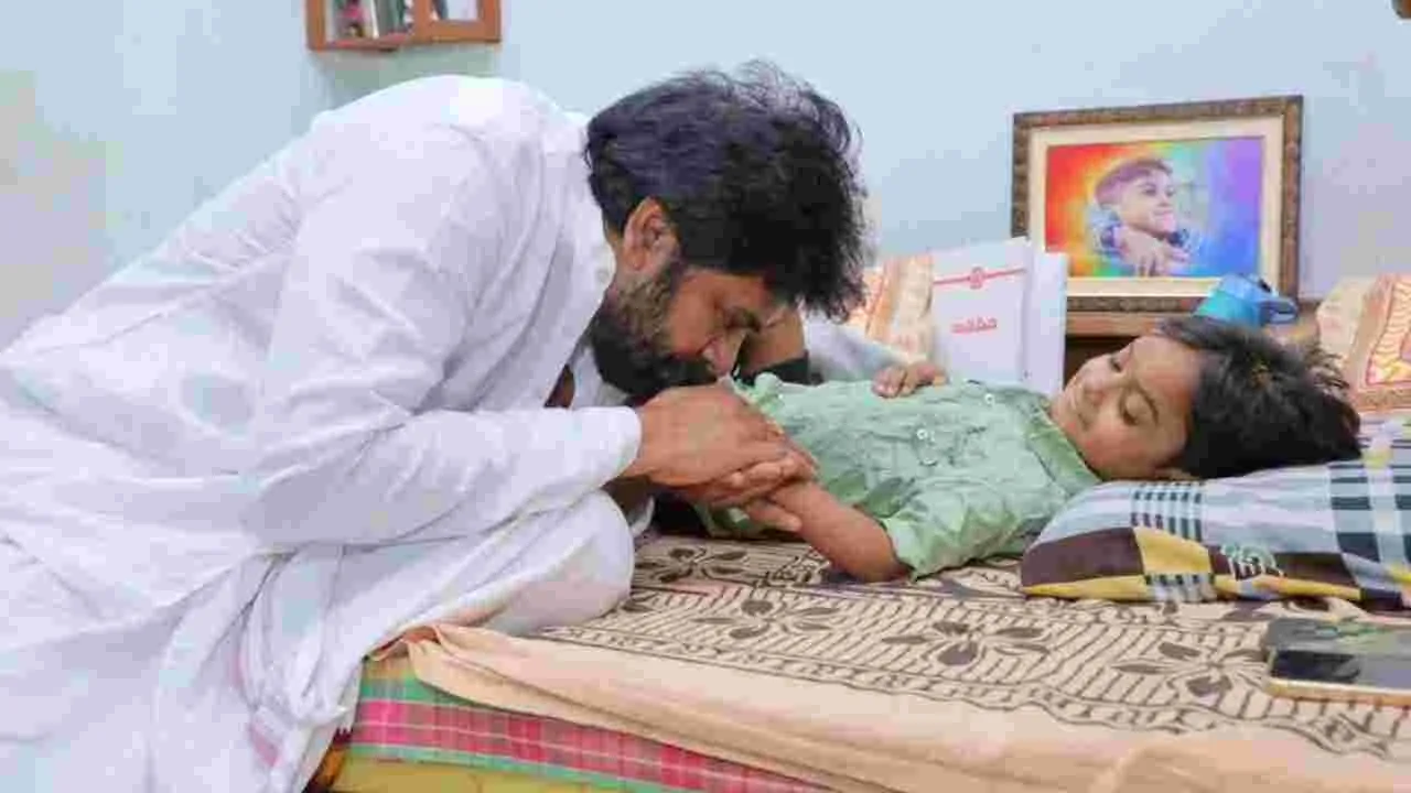పవన్ కళ్యాణ్ వీరాభిమాని నిరంజన్ కన్నుమూత..
