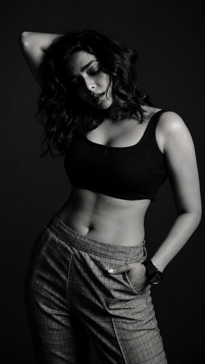 ఐశ్వర్య లక్ష్మిని ఇలా చూస్తే.. పిచ్చెక్కాల్సిందే
