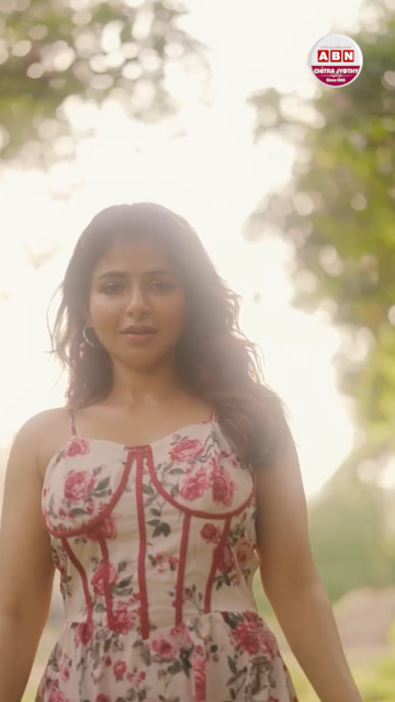 ప్రకృతి ఒడిలో ఐశ్వర్య మీనన్ అందాలు! – movies ప్రకృతి ఒడిలో ఐశ్వర్య మీనన్ అందాలు! – movies