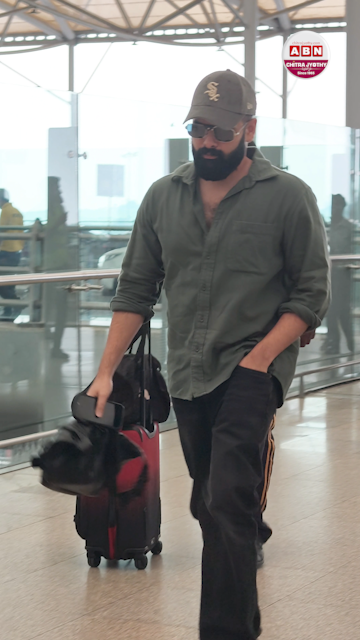 సింపుల్ అండ్ క్లాసీ లుక్‌లో రామ్ పోతినేని!