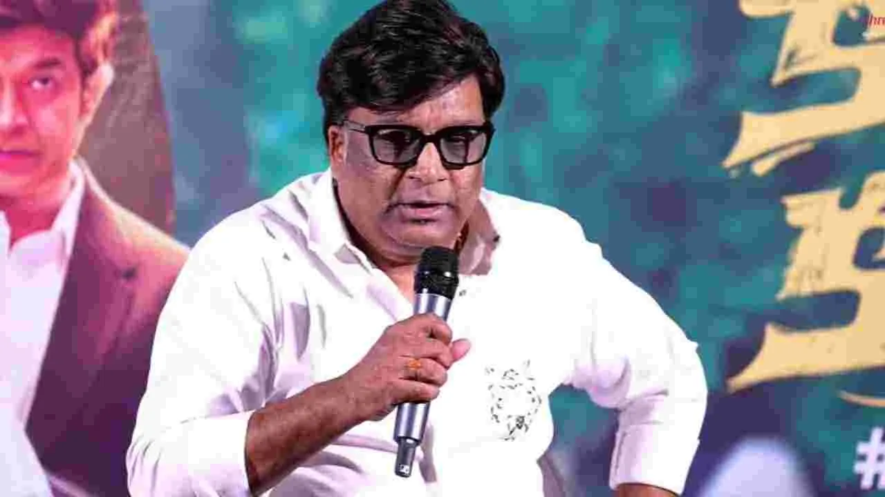 Kona Venkat: ఆ డైరెక్టర్స్ క్రిమినల్స్.. బ్యాన్ చేయాలి